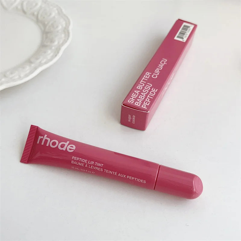 Glam lip holder