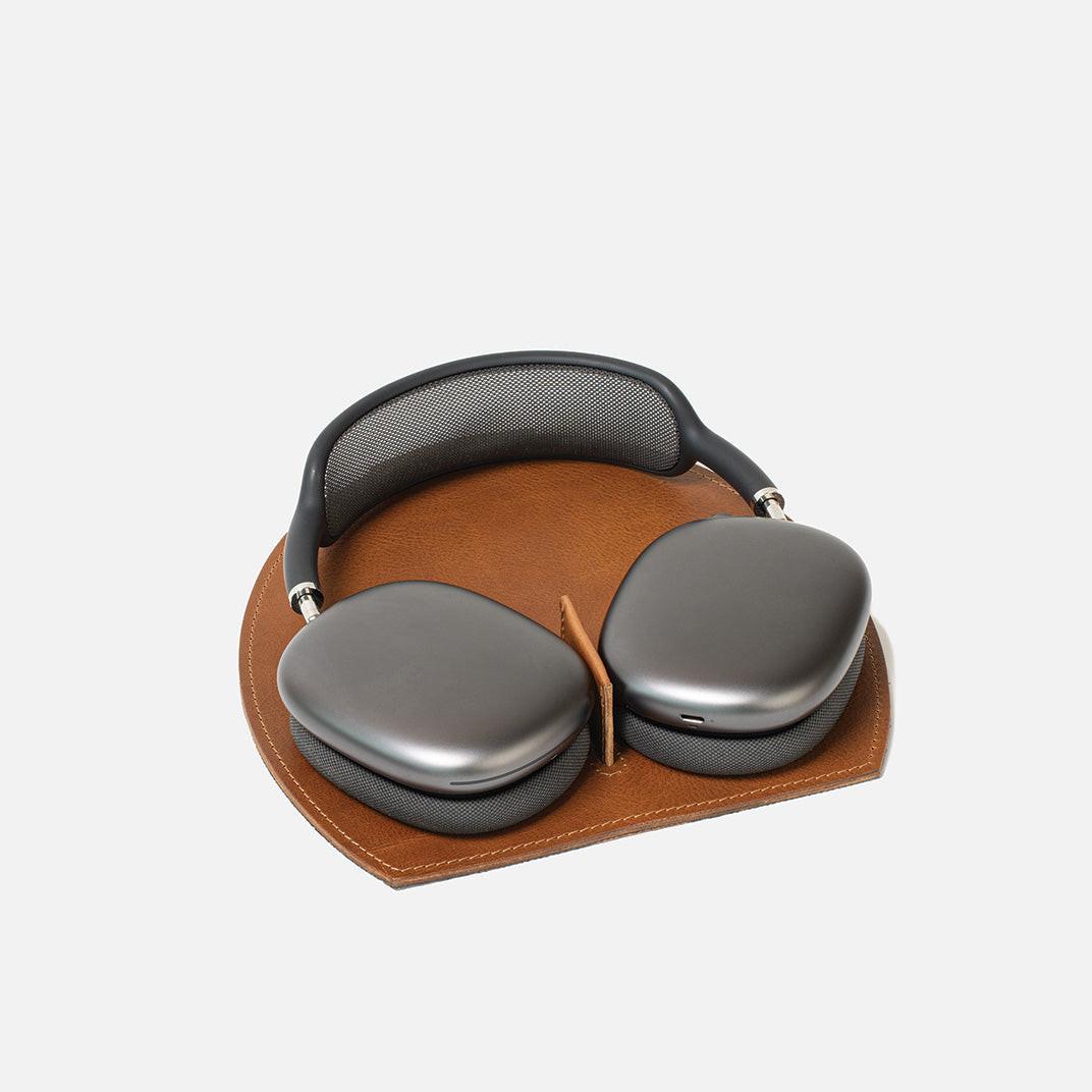Full-Grain Leather Rest Station 2.0 for AirPods Max REINA.